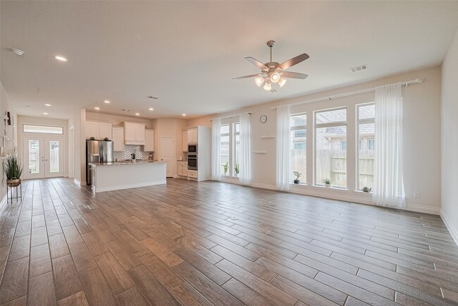 Photo - 6906 Montclair Colony Trl