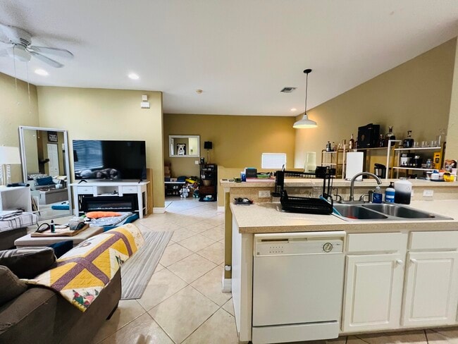 Photo - 3025 Grandiflora Dr