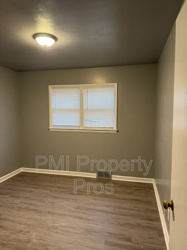 Photo - 5262 N Teutonia Ave Unit 3