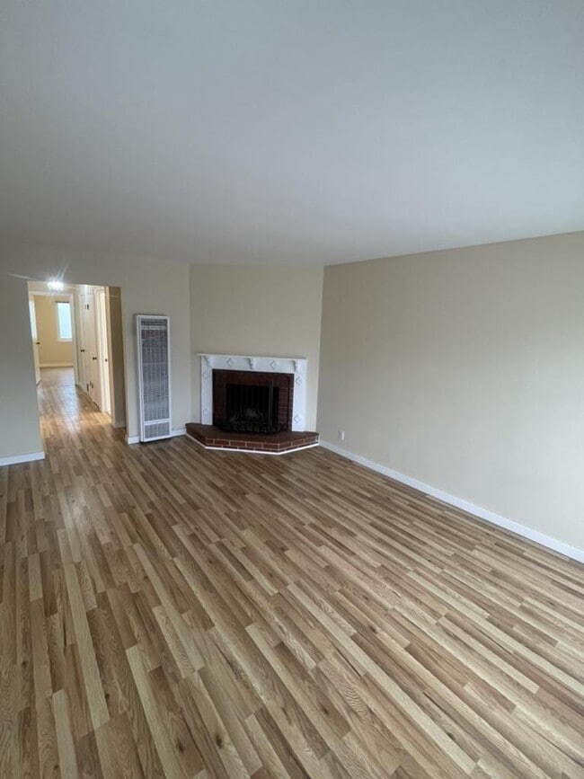 Photo - 265 Mastick Ave