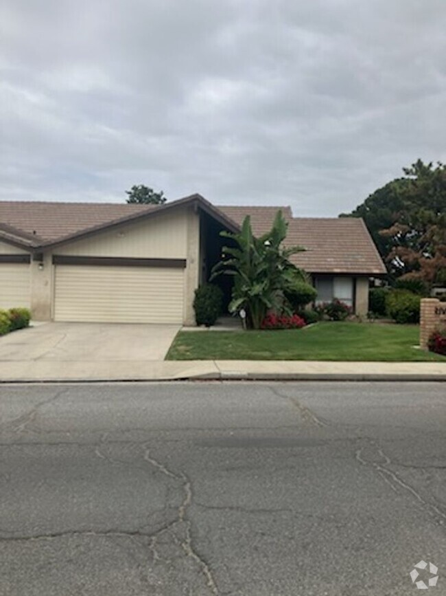 Building Photo - 3200 El Encanto Ct Unit 3200 EL ENCANTO #6 Rental