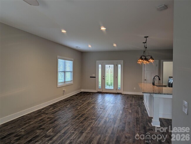 Photo - 113 Mainview Dr