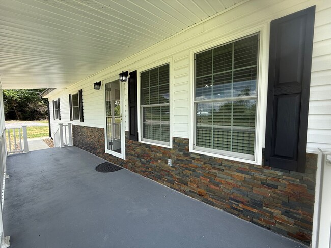 Photo - 2 Bedroom 2 Bath Home in Greene County, TN