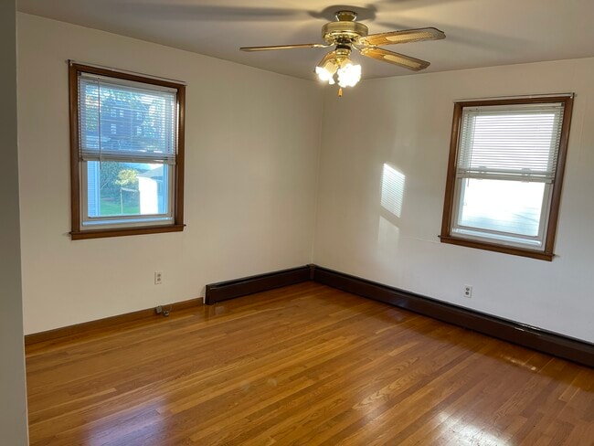 Photo - 100 Pilgrim Ave Unit 2