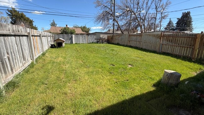 Photo - 505 Linden Dr