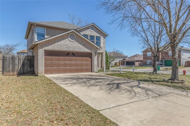Photo - 2400 Byfield Dr