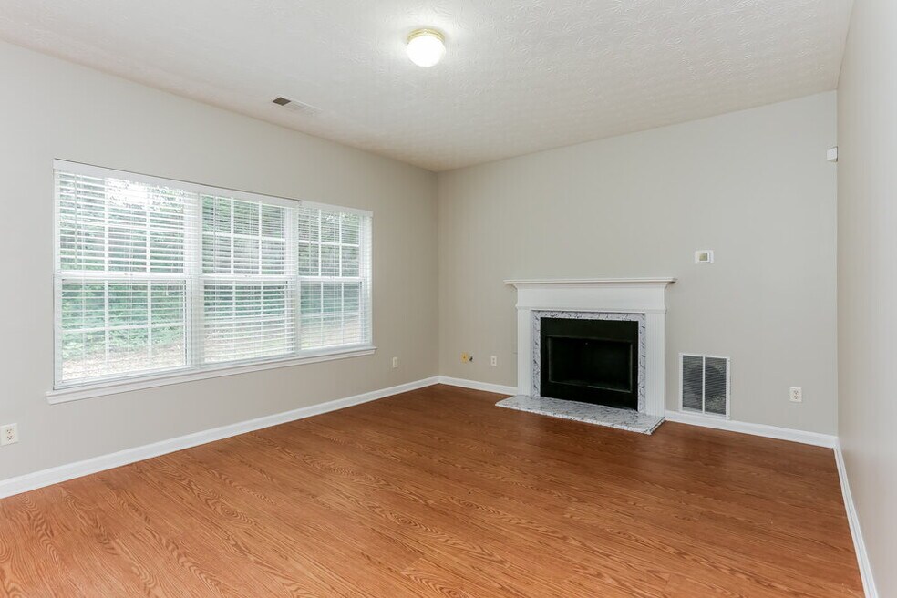 7470 Royale Ct