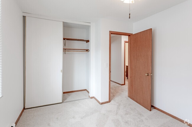 2BR, 1BA