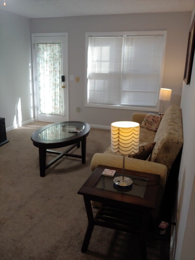 Photo - 490 Old Highway 81