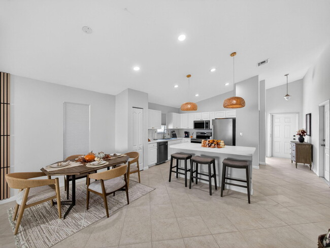 Photo - 2757 SW Versailles Terrace