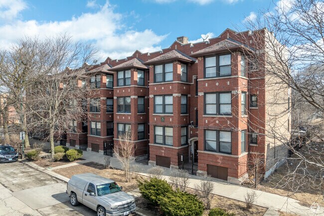 Photo - 6001 S Michigan Ave