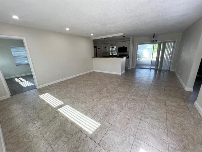 Photo - 5535 24th Ave N