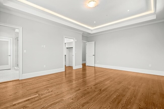 Photo - 846 Main St Unit 4