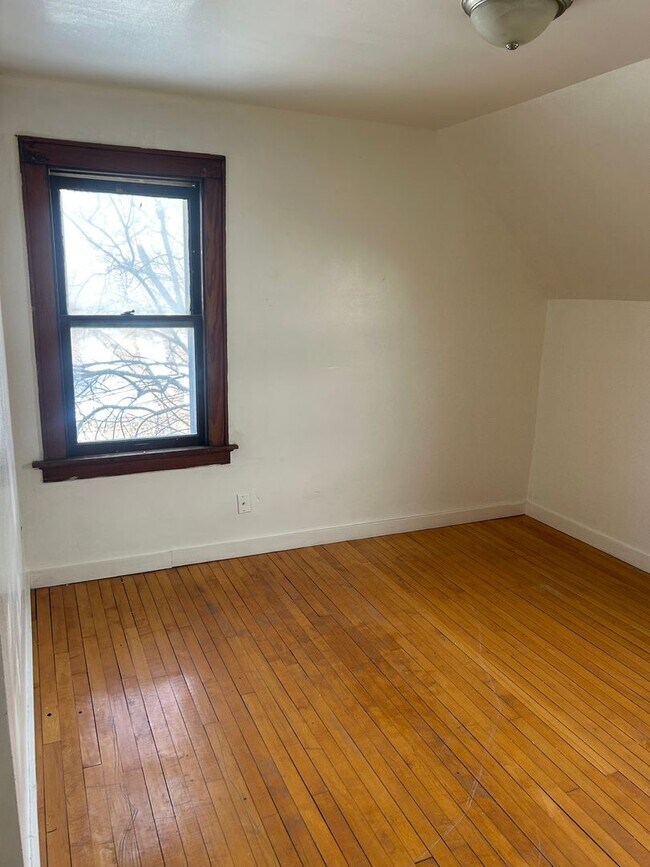 Photo - 3825 N. 22nd st Unit Upper