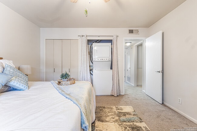 Photo - 6718 Callaghan Rd Unit 206