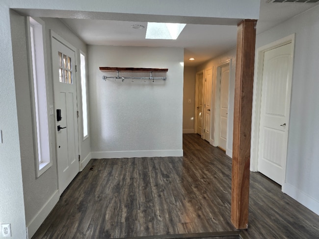 Photo - 2516 S Sumac Ln