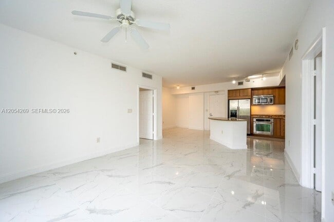Building Photo - 510 NW 84th Ave Unit 520
