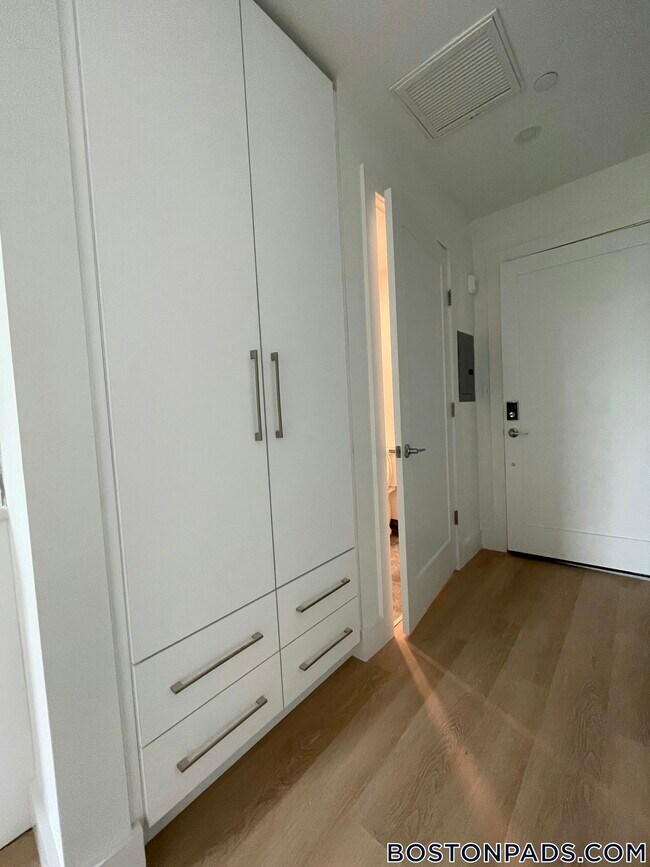 Photo - 1127 Harrison Ave Unit 219