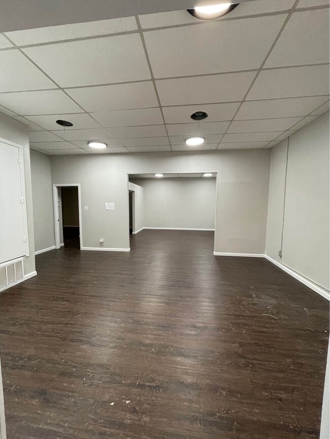 Building Photo - 7235 Glenview Dr Unit A1