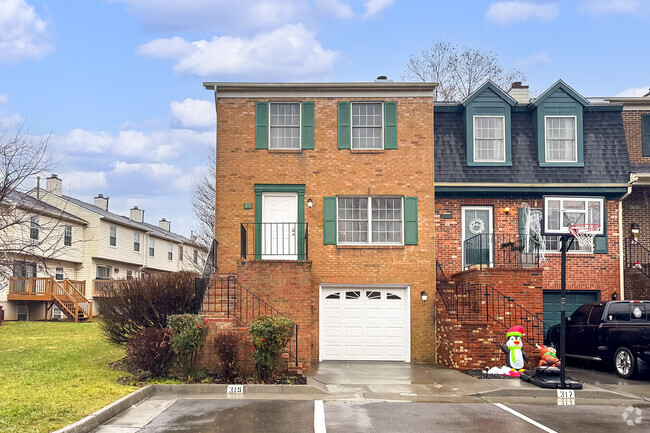 Building Photo - 315 Tudor Dr Rental