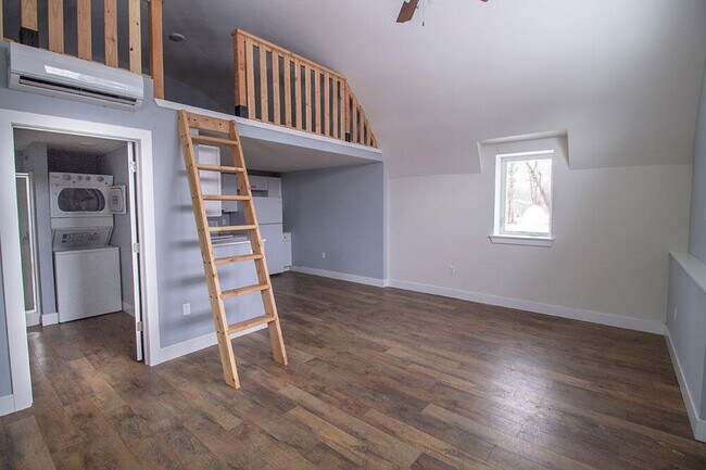 Photo - 1505 W Worley St