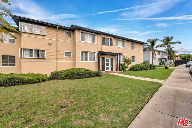 4121 Santo Tomas Dr Unit A