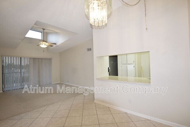 Photo - 8215-33 Sun Spring Cir