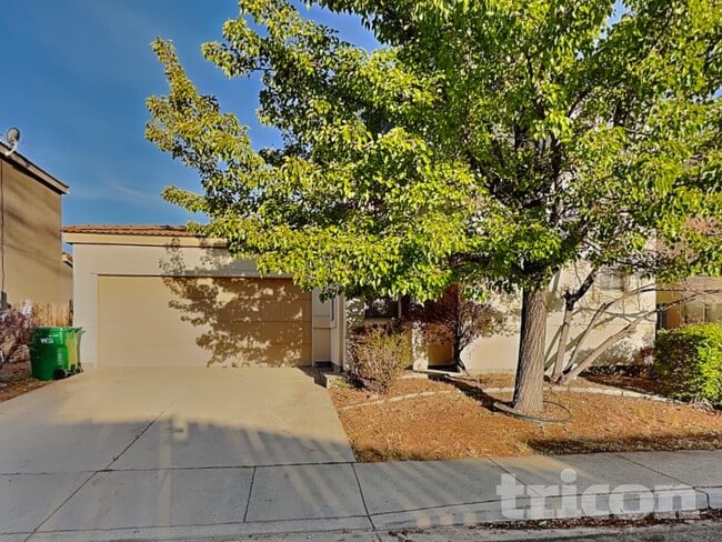 Building Photo - 9665 Meadowstar Dr