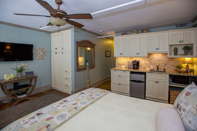 96 N Market St Unit SI FL2-ID1639357P