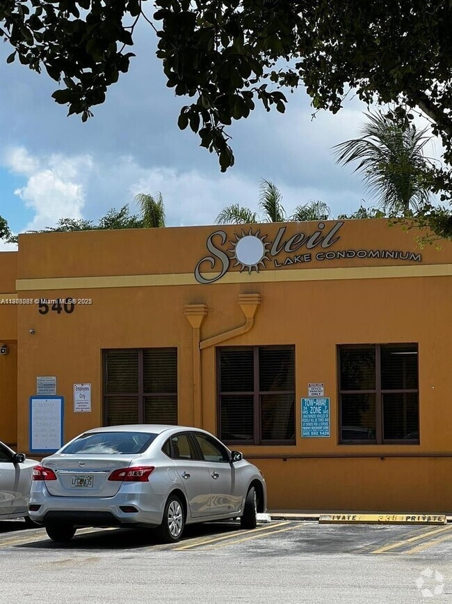 Building Photo - 530 NW 114th Ave Unit 201 Rental
