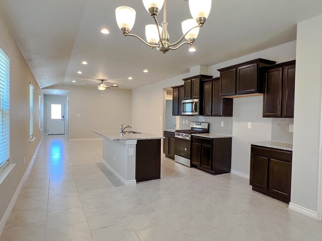 Photo - 7538 Breese Ln