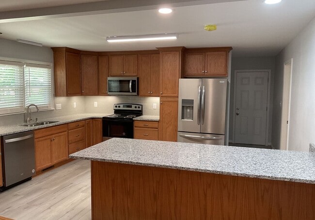 Photo - Beautiful 3 Bedroom 2 Full Bath in Gastonia!