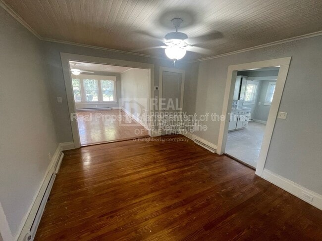 Photo - 907 W Cooksey Dr