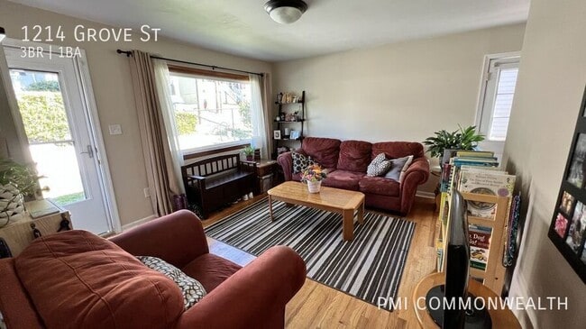 Photo - 1214 Grove St