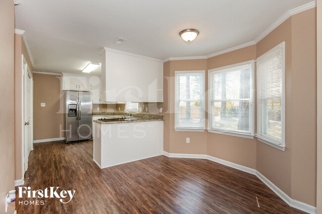 Photo - 1423 Rivermont Dr