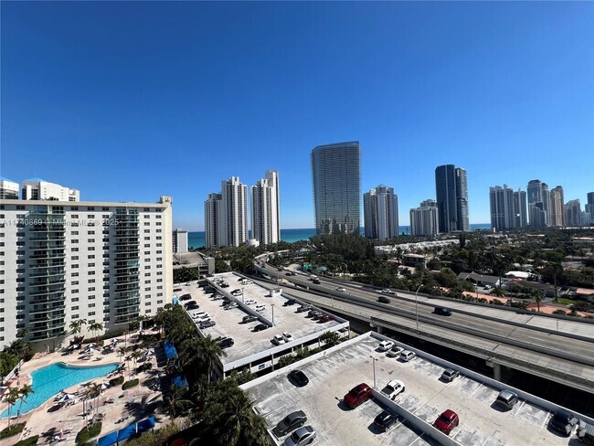 Building Photo - 19380 Collins Ave Unit 1402 Rental