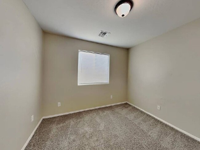 Photo - 1618 E Harwell Rd