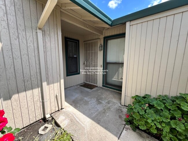 Photo - 6019 Carolina Cir
