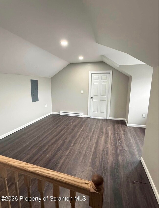 Photo - 39 W Ridge St