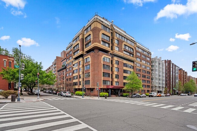 Photo - 1245 13th St NW Unit 600