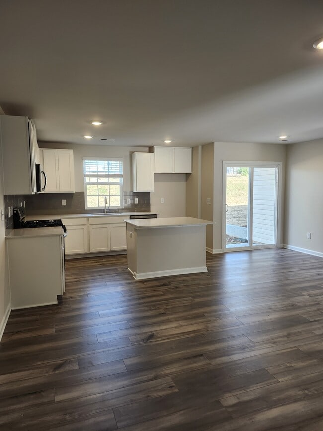 Photo - 818 Powder Br Dr