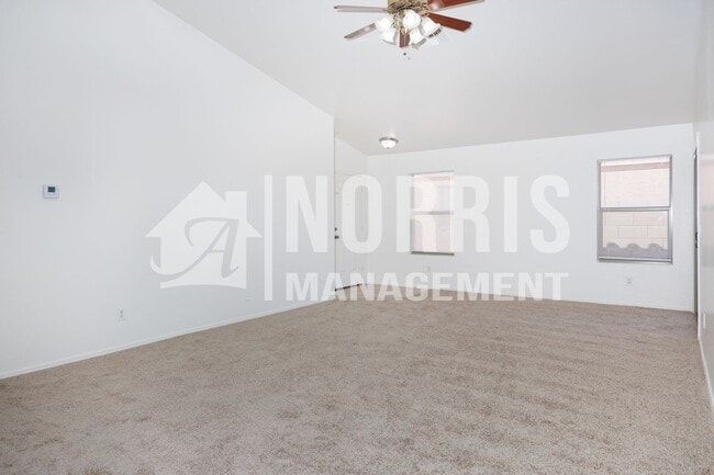 Photo - Beautiful Remodeled Home in Florence