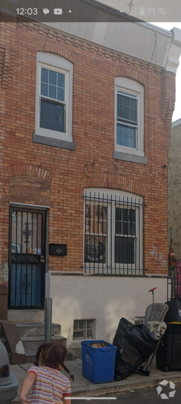 Building Photo - 2130 E Birch St Rental