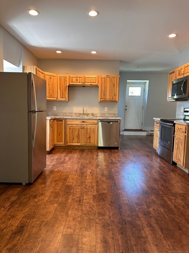 Photo - 69 Winter St