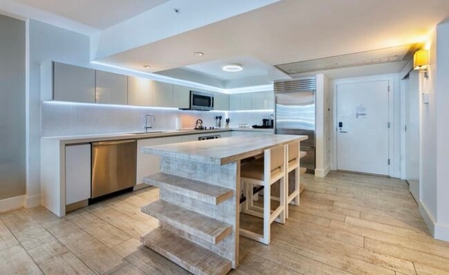 Photo - 102 24th St Unit 1012