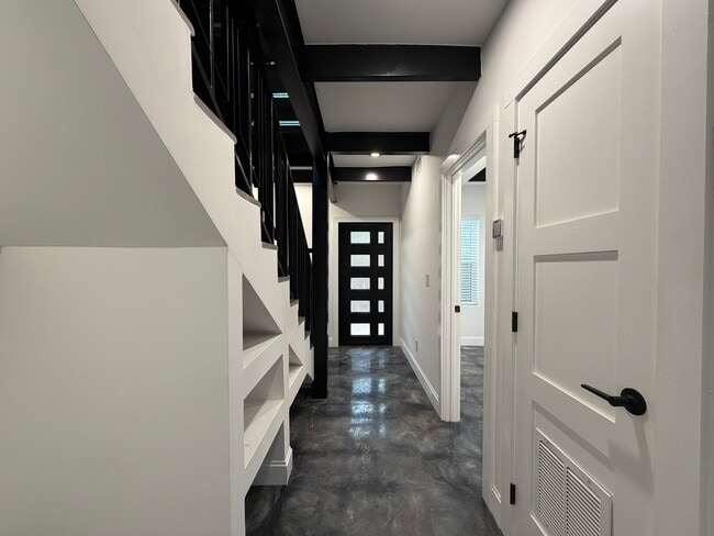 Photo - 222 S Olive St