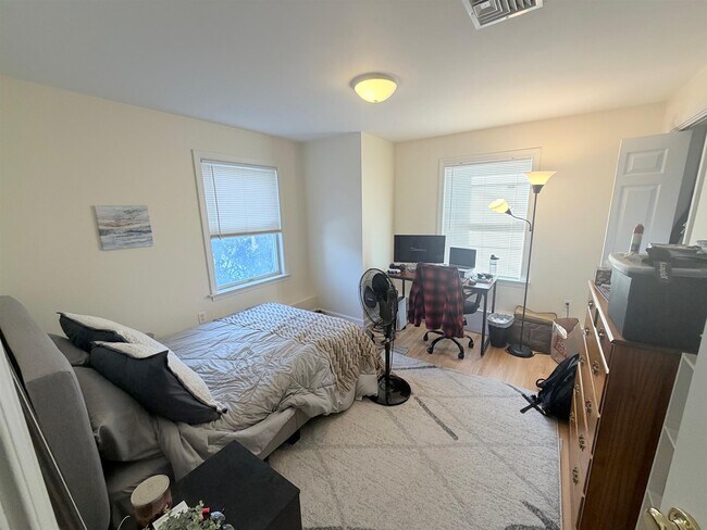 Photo - 3 Kent Ct Unit 1