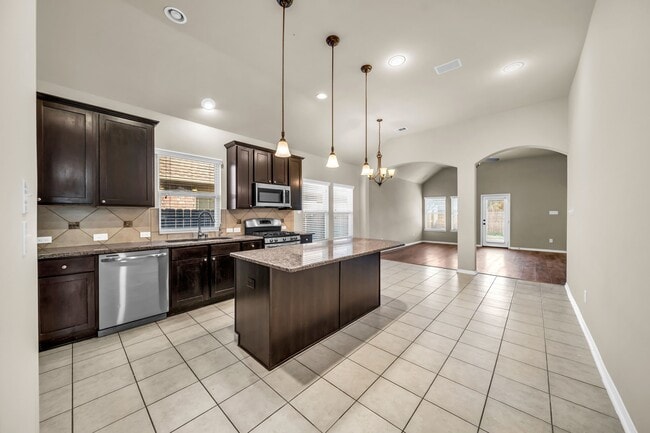 Photo - 2614 Winding Creek Way