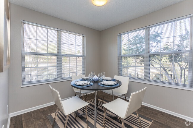 2HAB, 2BA - 1.016SF - Arcadia Apartment Homes