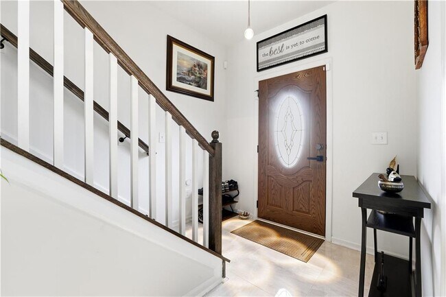 Photo - 118 Cortese Ln